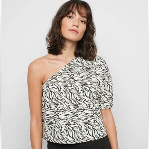 NWT RAILS Jayla One Shoulder Crop Top in Ivory Marbled Tiger Print Size XS